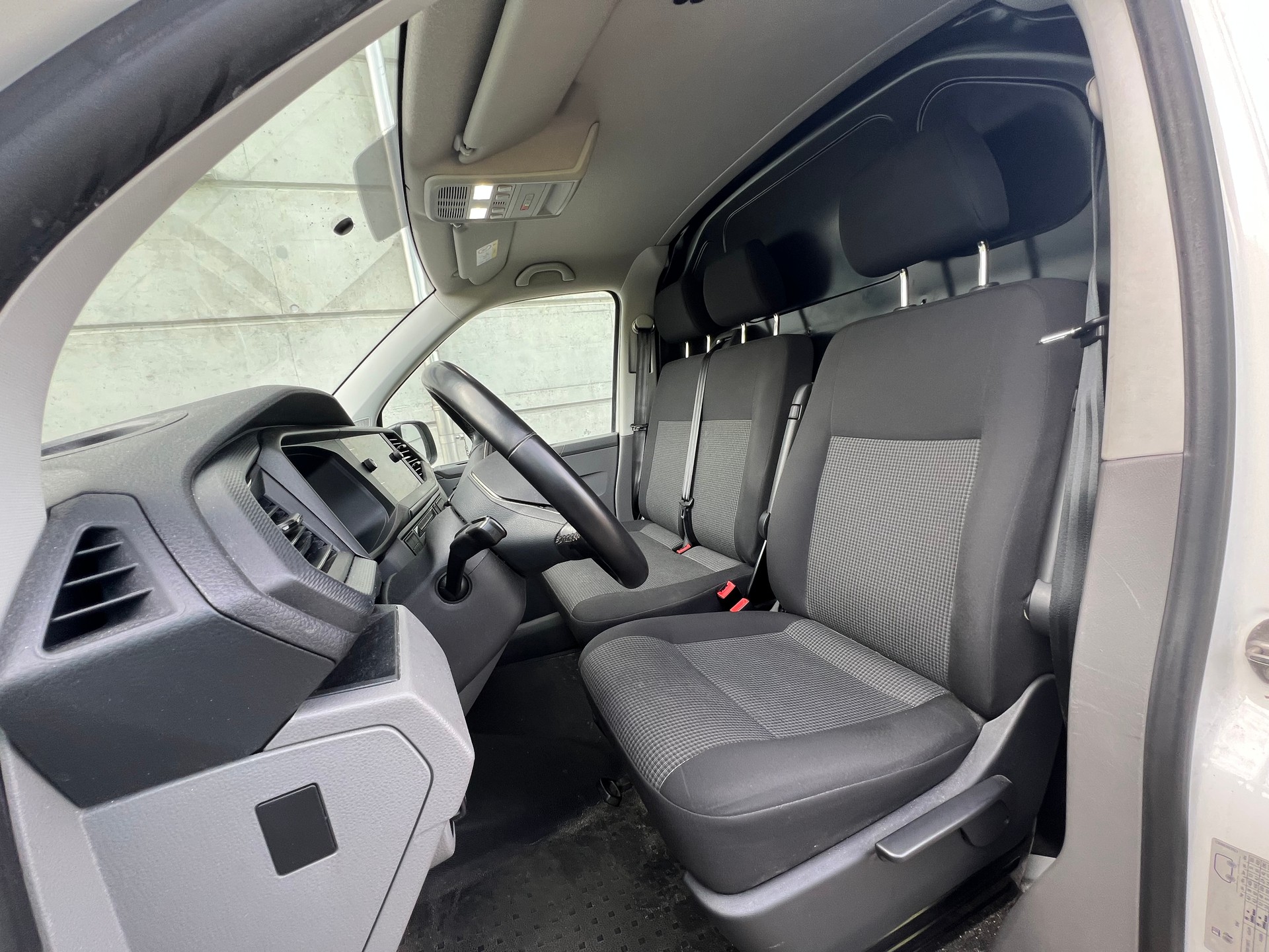 VW T6 Transporter 2.0 TDI *Apple Carplay*Rückfahrkamera*-image-8