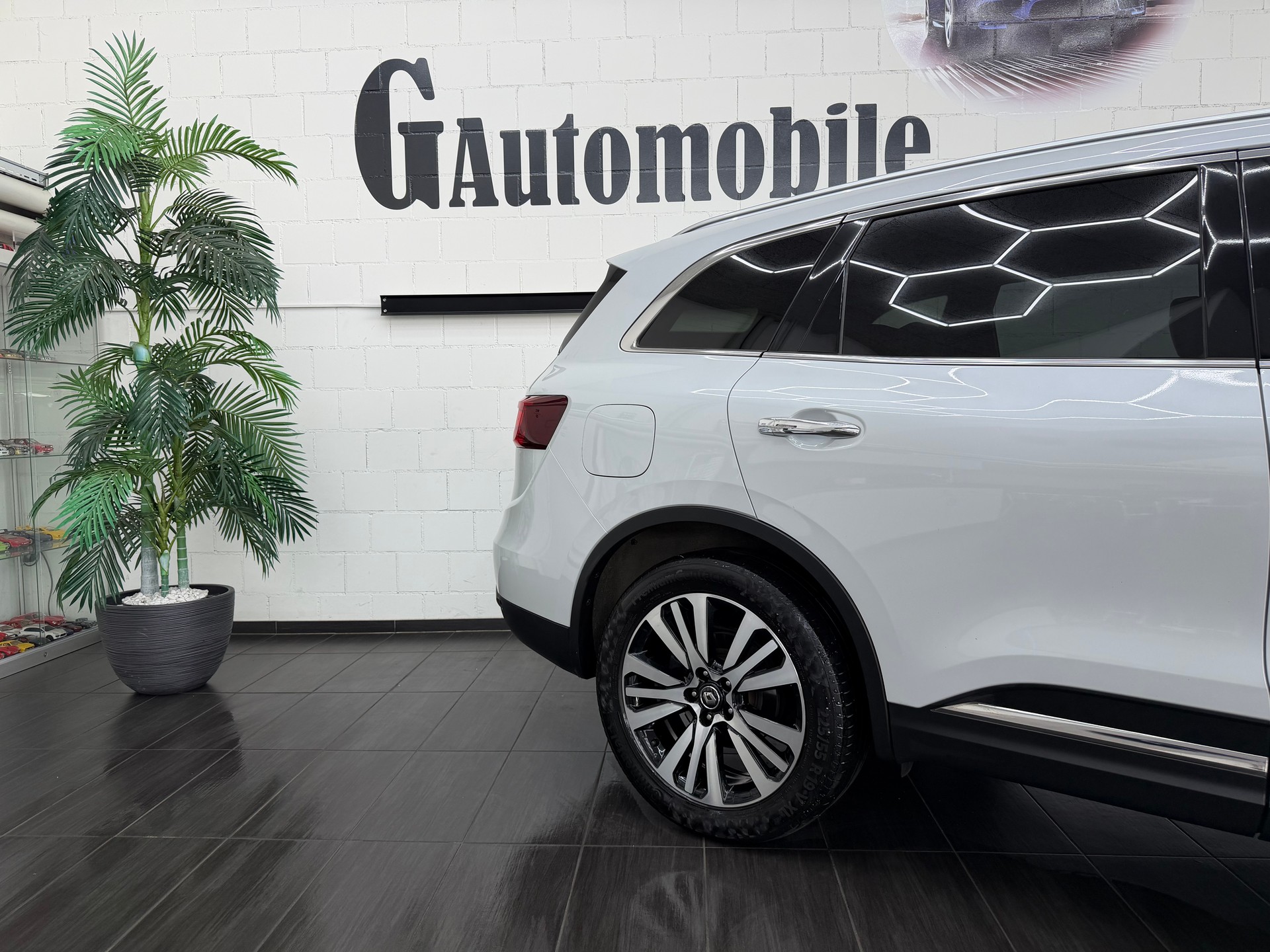 RENAULT Koleos 2.0 dCi Initiale 4WD Xtronic CVT⭐️-showroom-element-3
