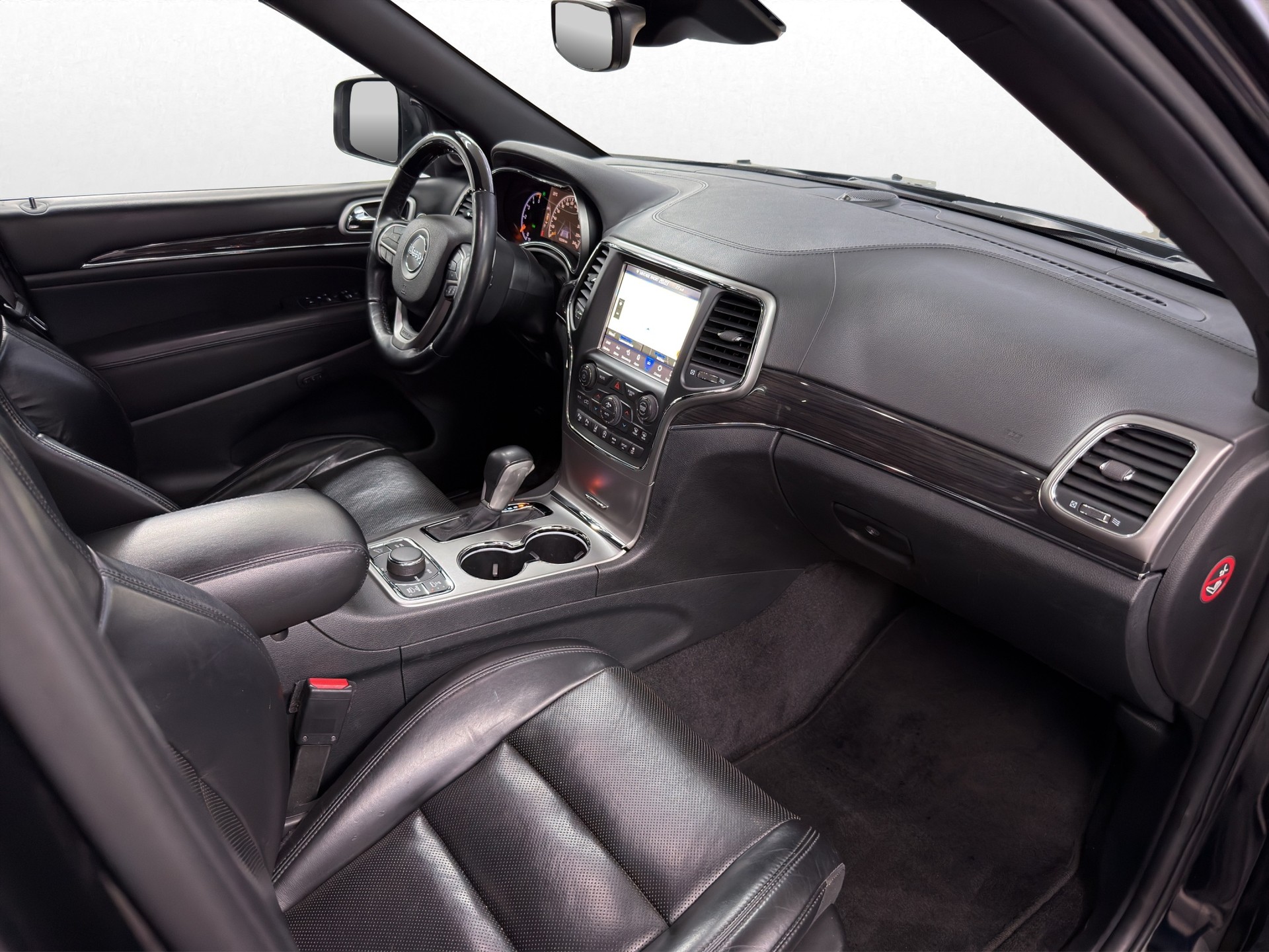 JEEP Grand Cherokee 3.0 CRD Overland Automatic-image-21