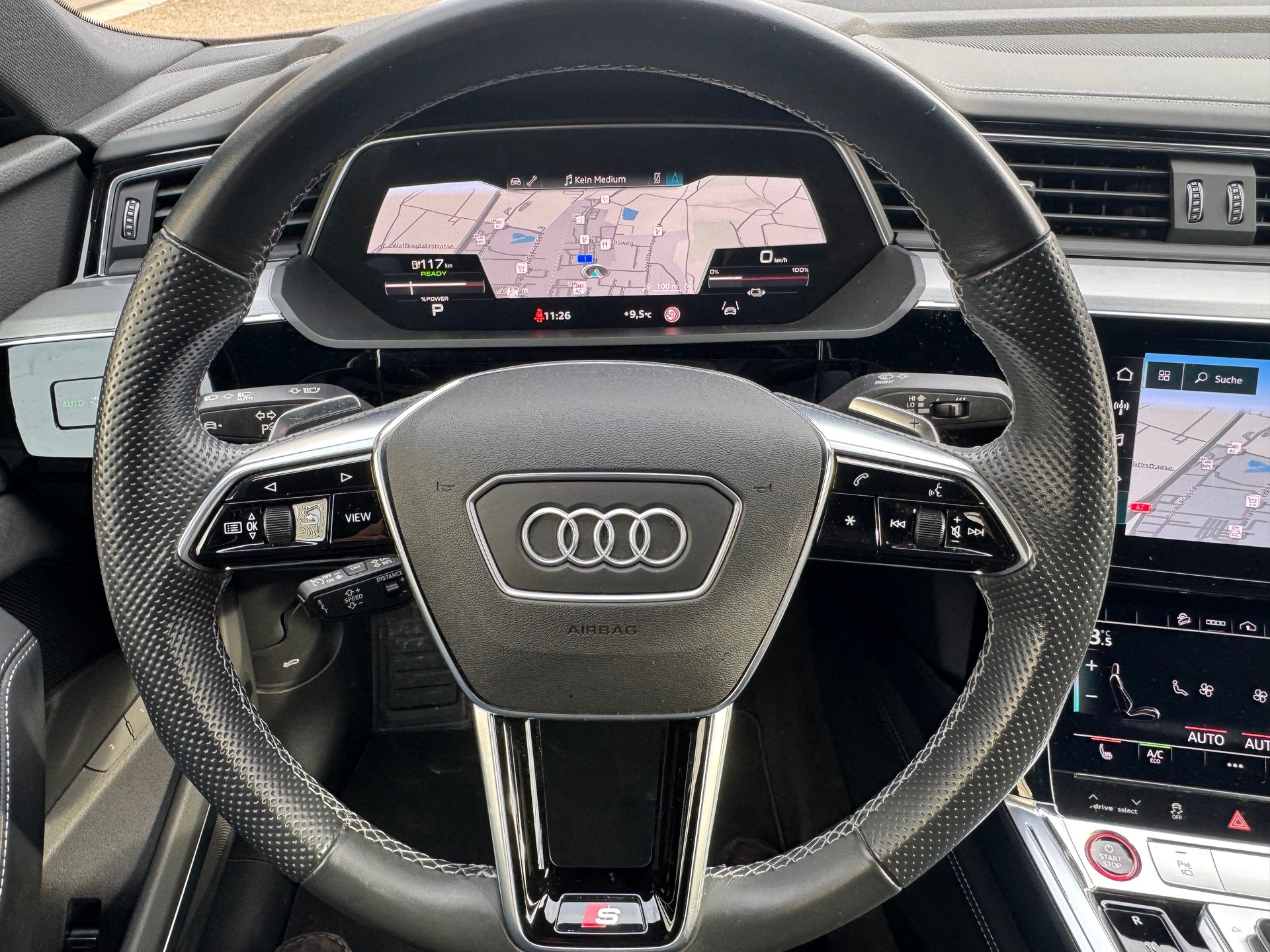 AUDI e-tron S Sportback quattro*Anhängerkupplung*22" Räder*-image-12