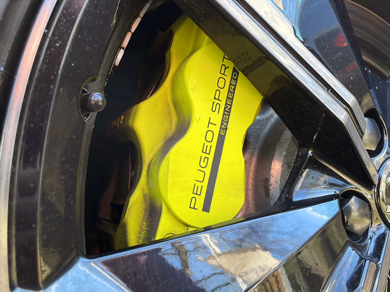 PEUGEOT 508 1.6 Plug-in Hybrid4 PSE-image-16