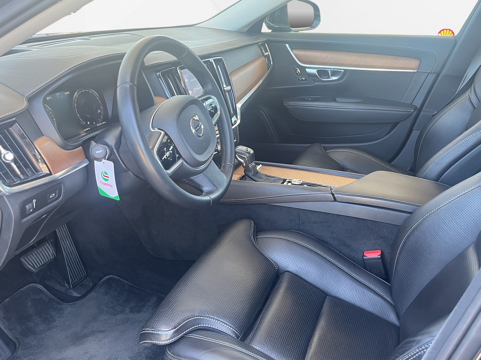 VOLVO S90 2.0 T6 Inscription AWD-image-8