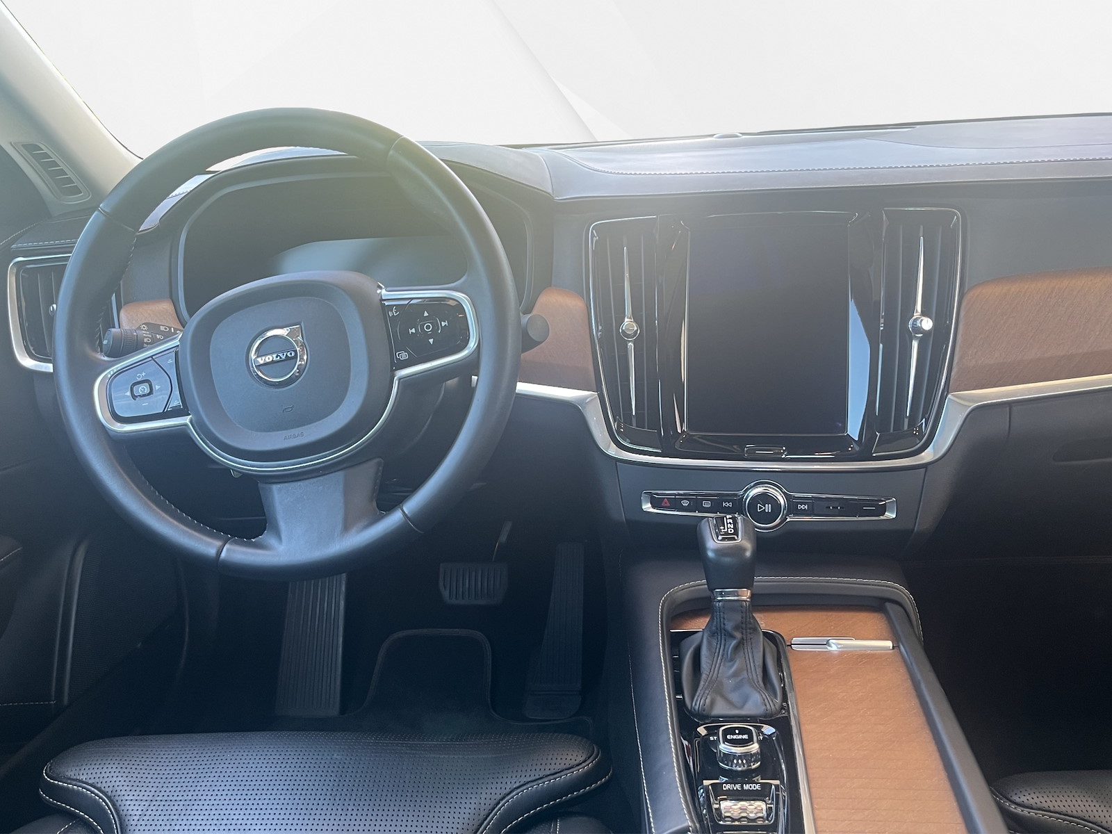 VOLVO S90 2.0 T6 Inscription AWD-image-12
