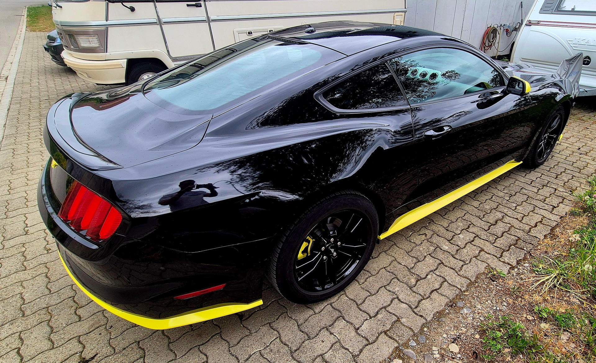 FORD Mustang Fastback 2.3 Automat-image-3