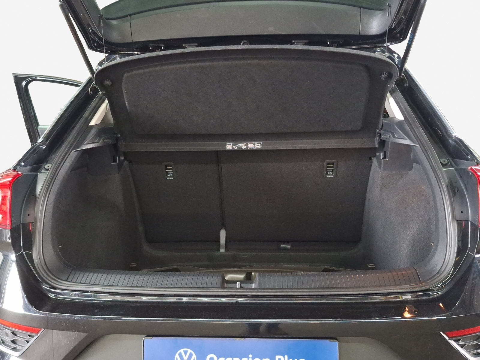 VW T-Roc 1.0 TSI Value-image-12
