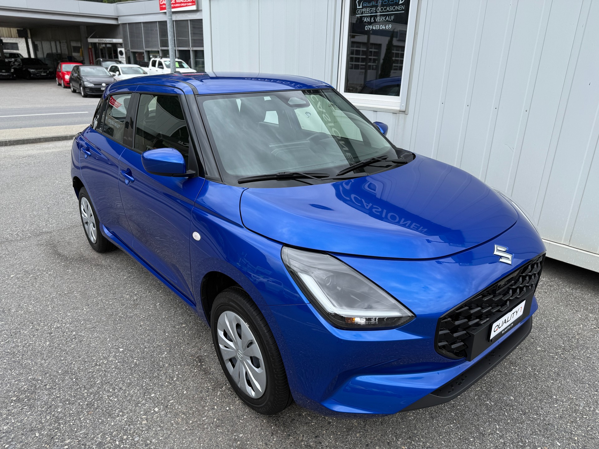SUZUKI Swift 1.2 Compact+ Hybrid 4x4 *VORFÜHRWAGEN*