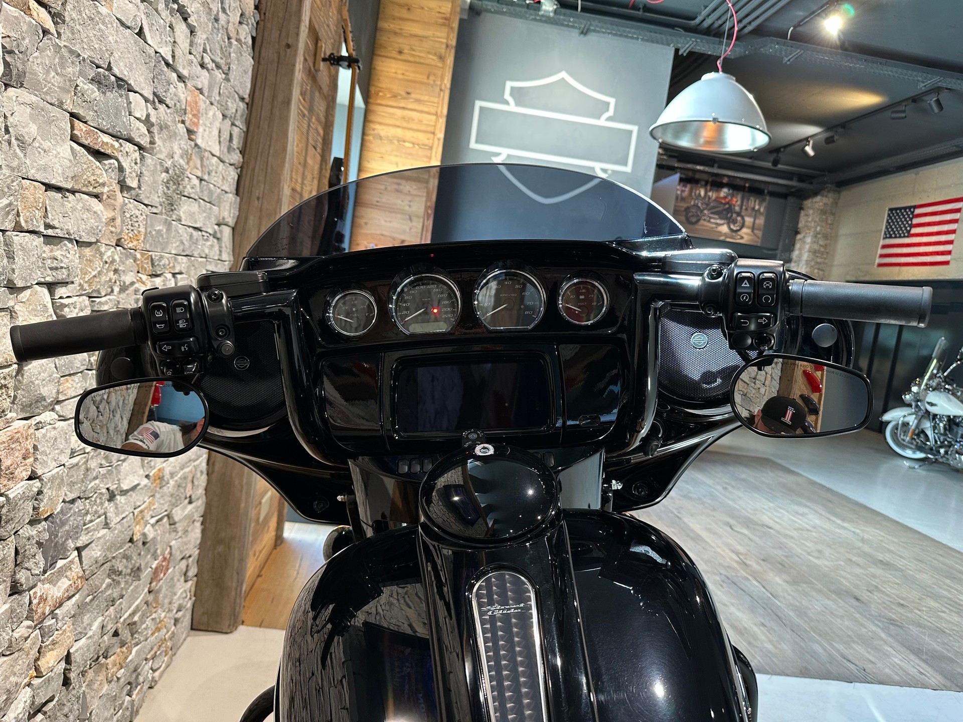 HARLEY-DAVIDSON FLHXS Street Glide Special 114-image-7