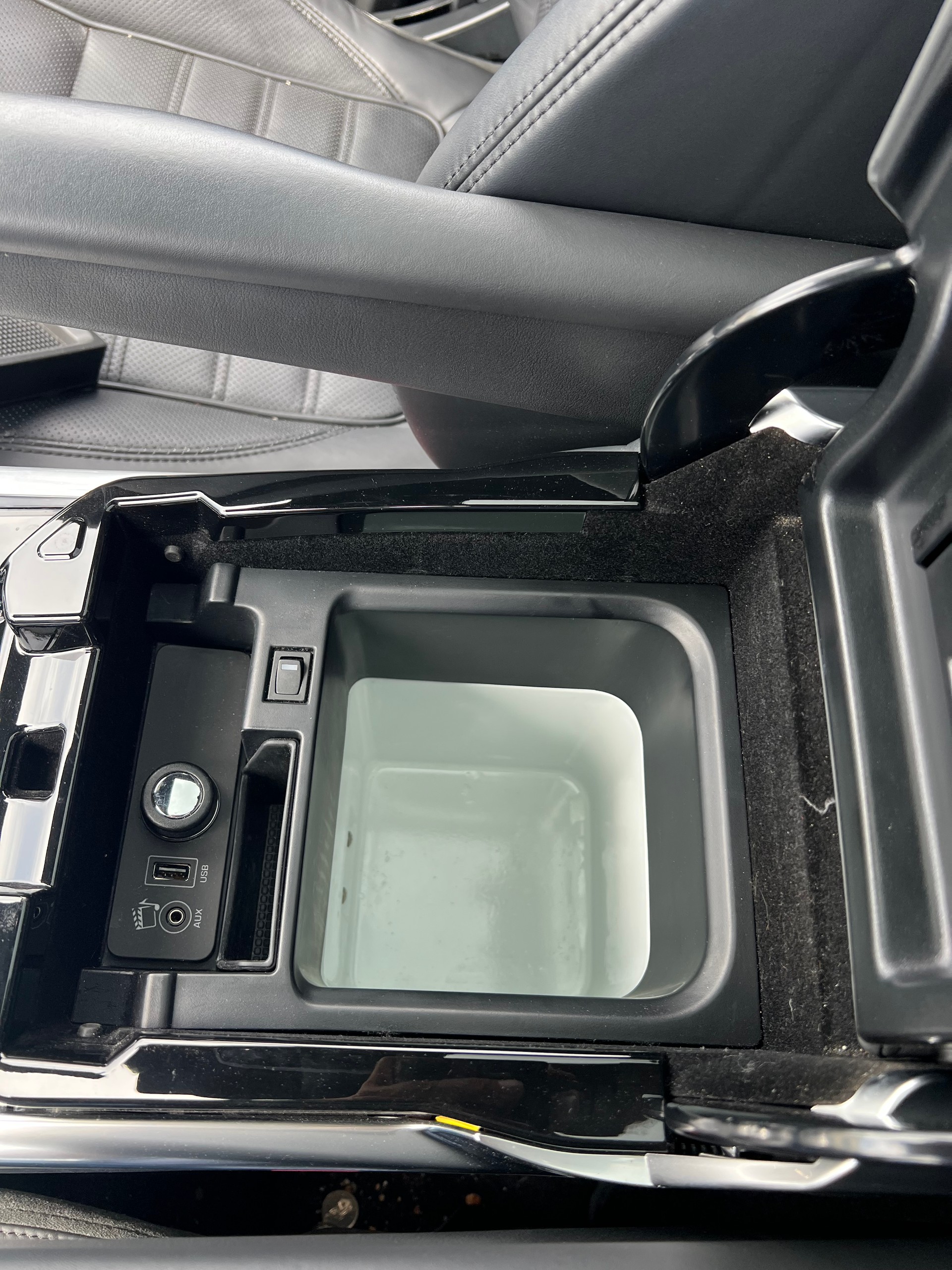LAND ROVER Range Rover Sport 4.4 SDV8 - 7 Pläzer - Autobiography Dynamic A-image-19