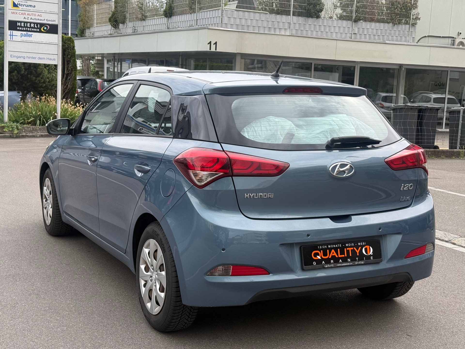 HYUNDAI i20 1.2 Vertex-image-3