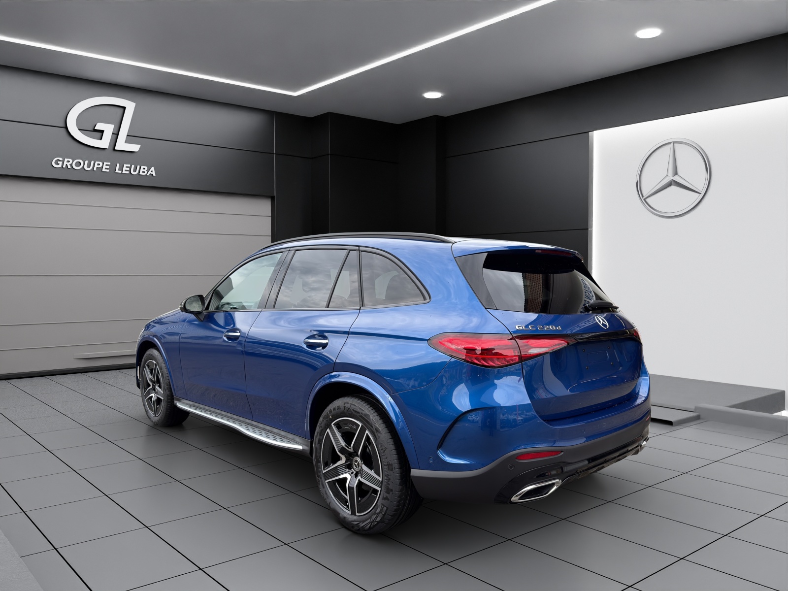 MERCEDES-BENZ GLC 220 d 4Matic 9G-Tronic-showroom-element-3