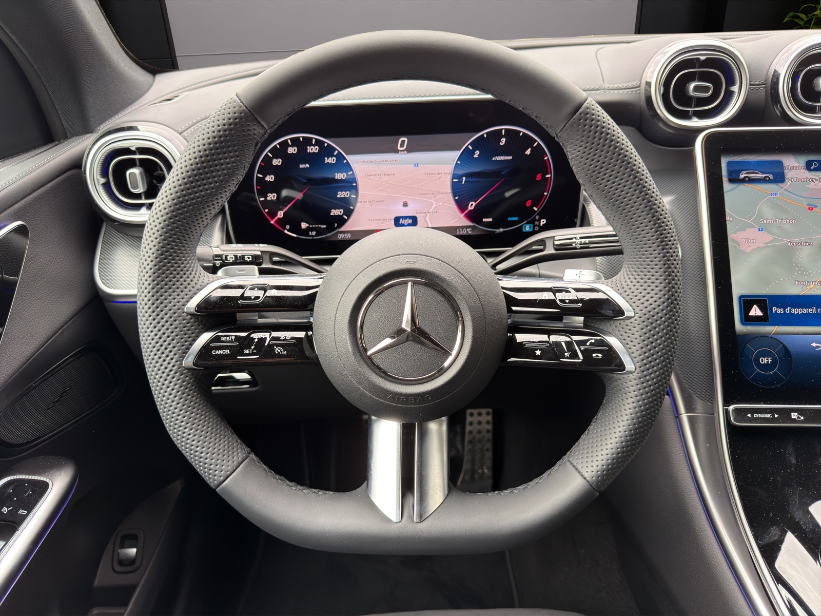 MERCEDES-BENZ GLC 220 d 4Matic 9G-Tronic-image-9