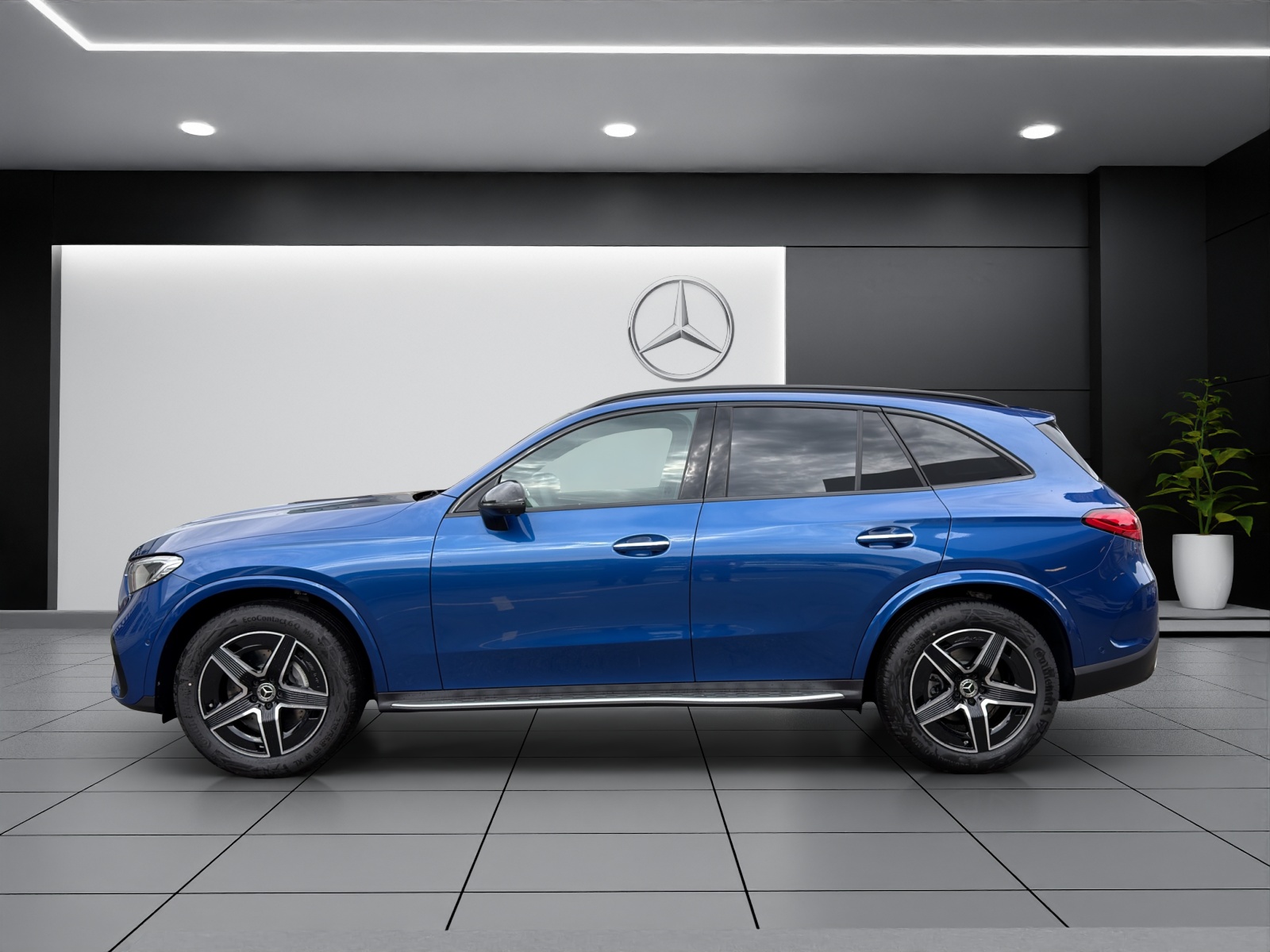 MERCEDES-BENZ GLC 220 d 4Matic 9G-Tronic-showroom-element-2