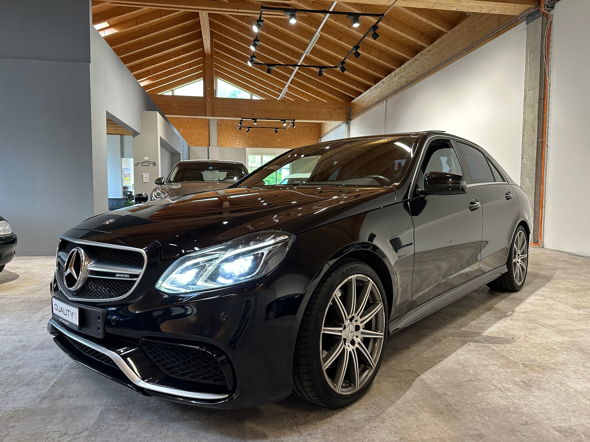 MERCEDES-BENZ E 63 AMG 4Matic Speedshift Facelift-Modell