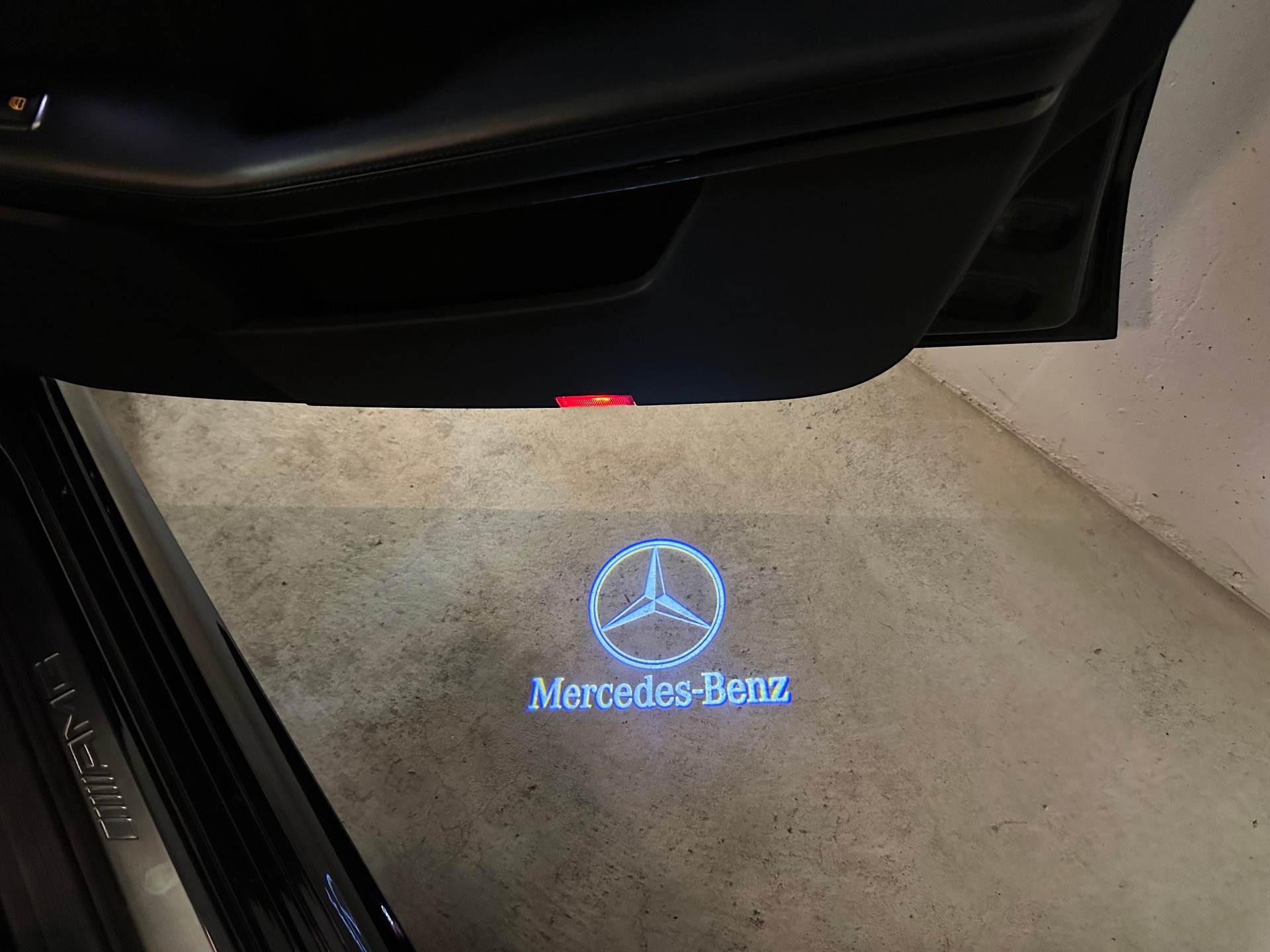 MERCEDES-BENZ E 63 AMG 4Matic Speedshift Facelift-Modell-image-9
