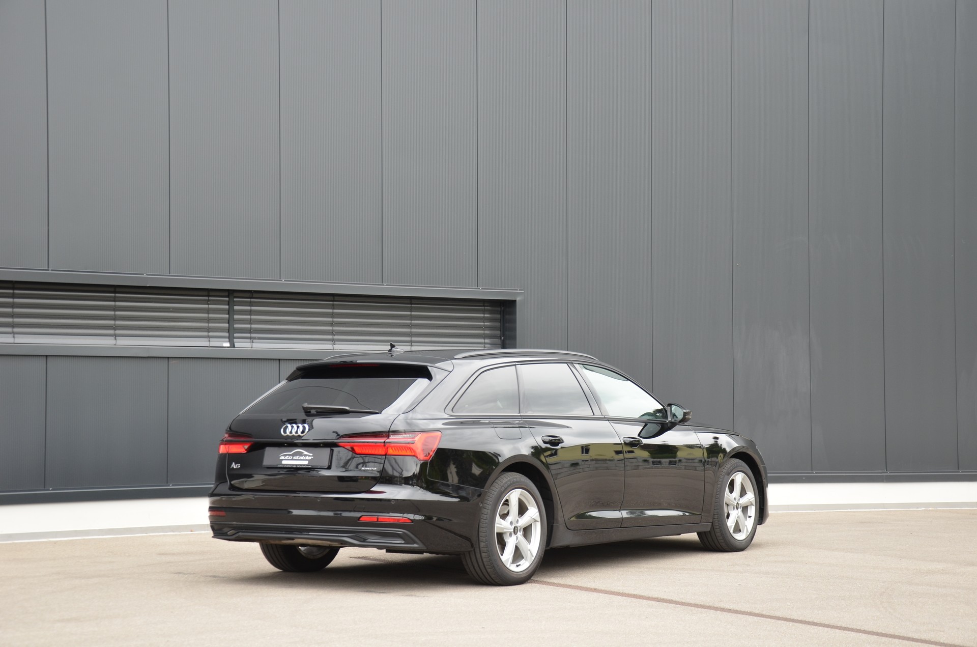 AUDI A6 Avant 40 TDI advanced quattro S-tronic-showroom-element-2