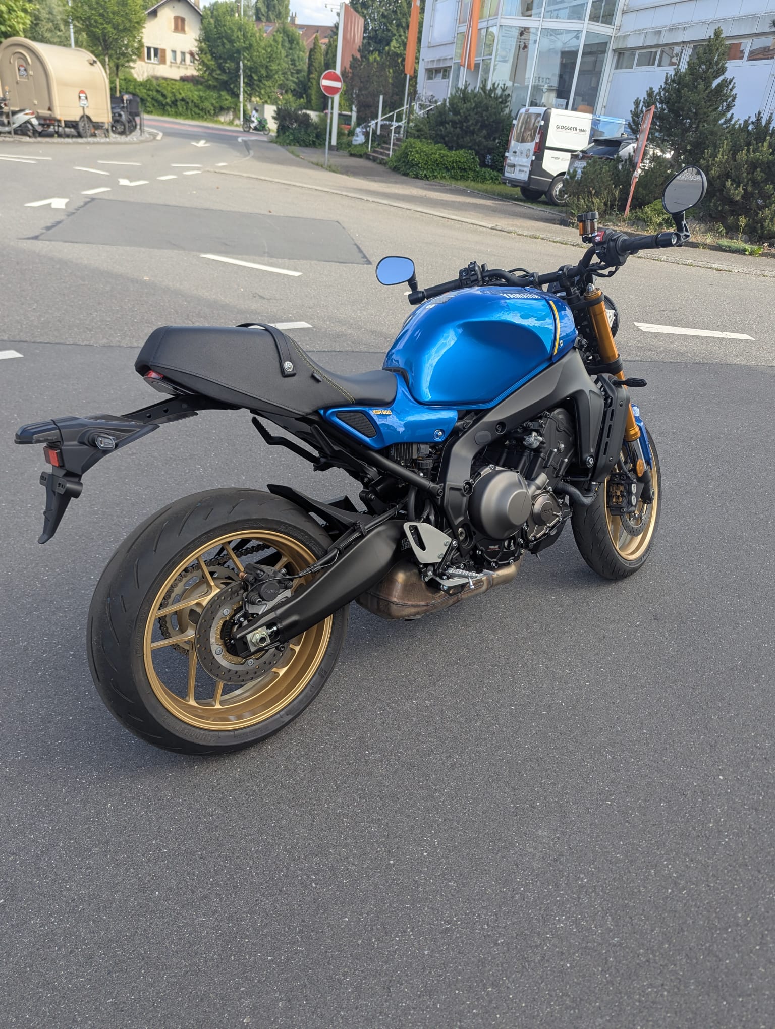 YAMAHA XSR 900-image-3