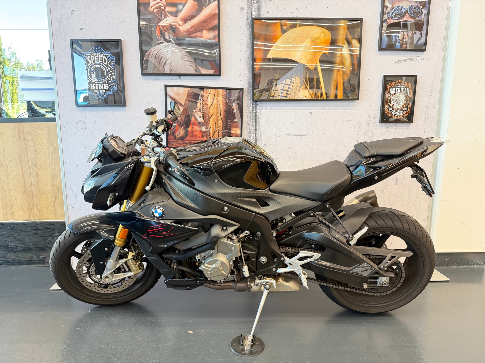 BMW S 1000 R-image-3
