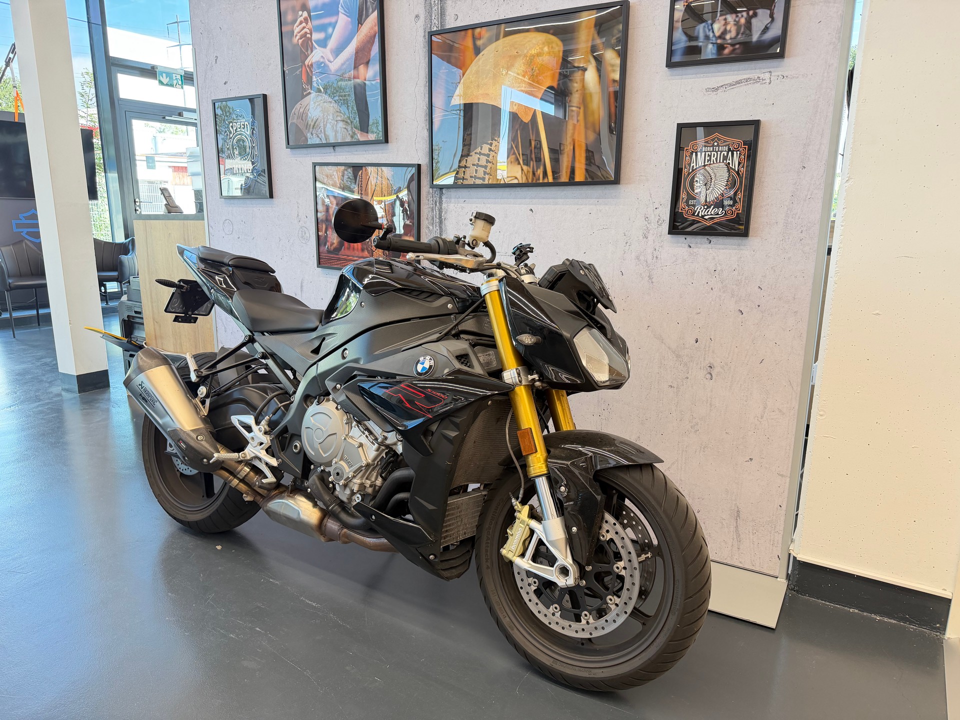 BMW S 1000 R-image-2
