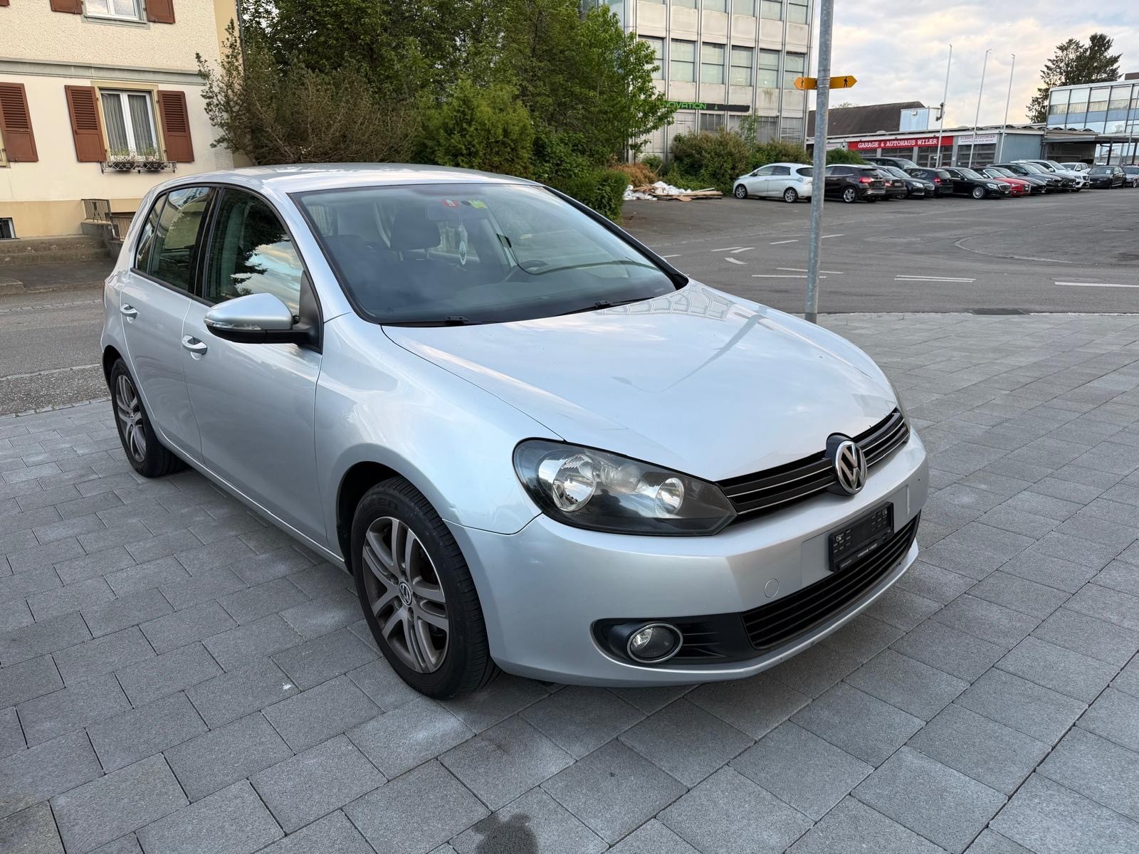 VW Golf 1.4 TSI Team ab mfk 2700 fix preis