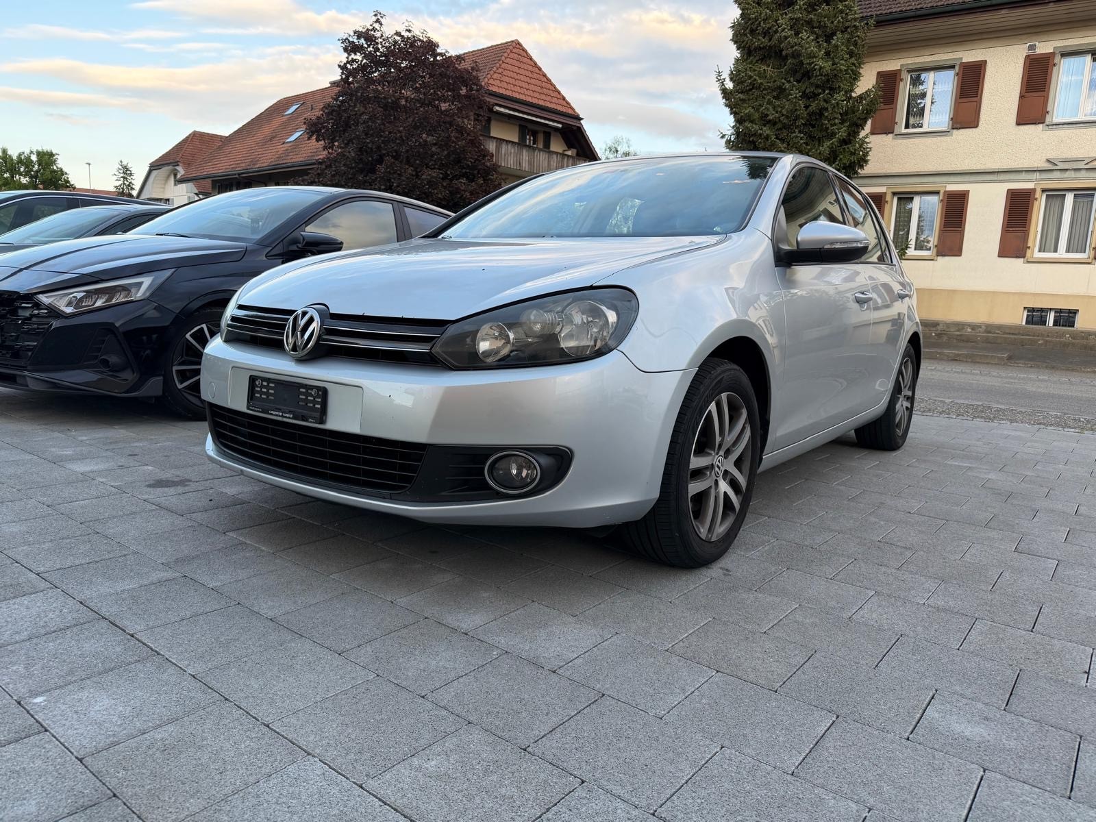 VW Golf 1.4 TSI Team ab mfk 2700 fix preis-image-5