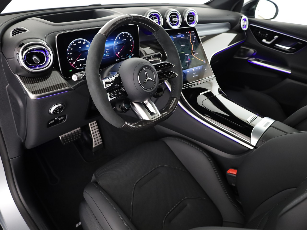 MERCEDES-BENZ GLC 53 AMG 4Matic+ 9G-Tronic-image-5