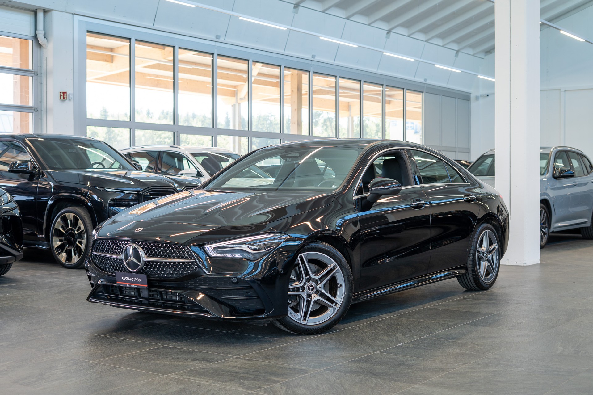 MERCEDES-BENZ CLA 200 AMG Line / Facelift / Rückfahrkamera / Ambientebeleuchtung