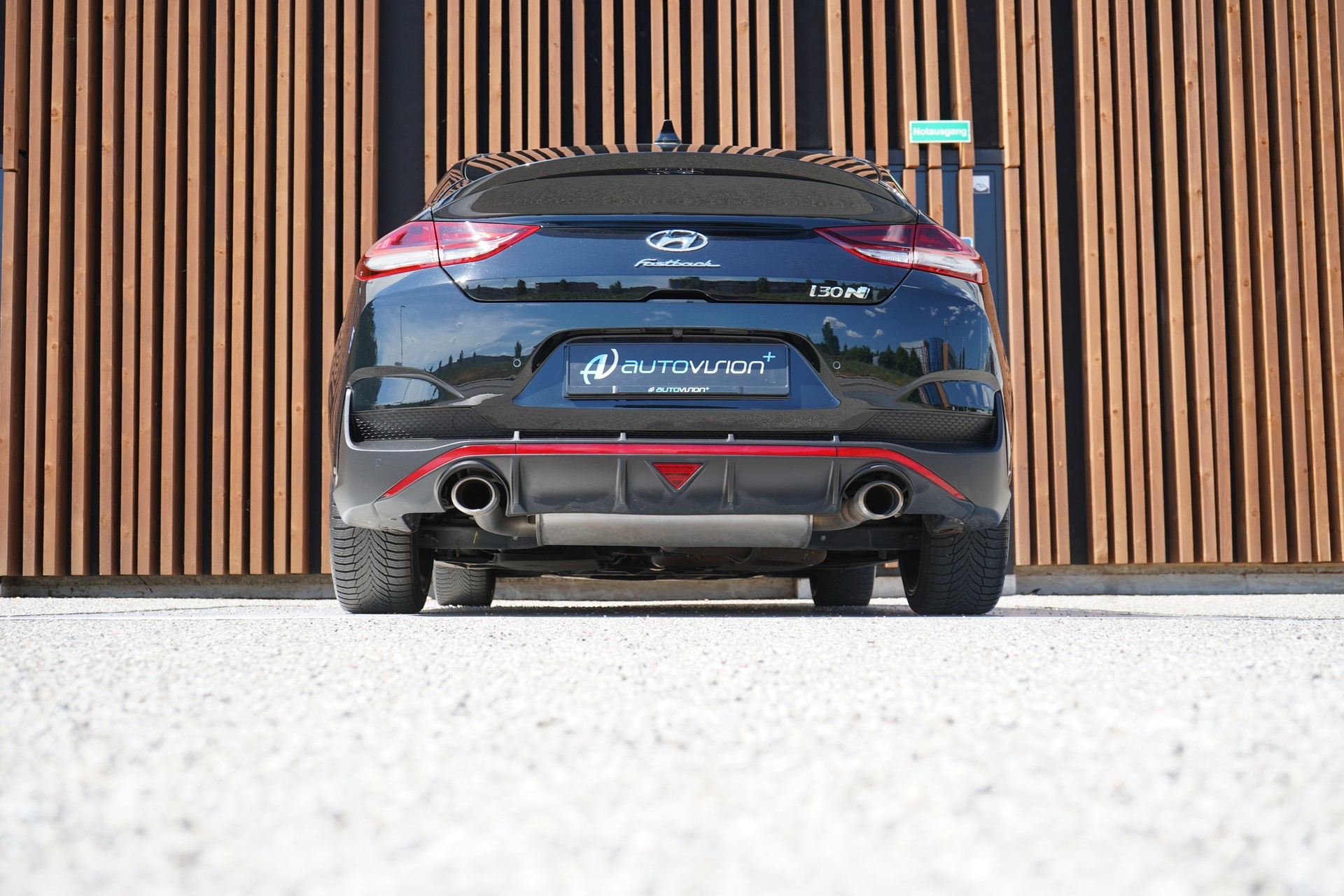 HYUNDAI i30 FASTBACK N 2.0 T-GDi l 275 PS-image-16