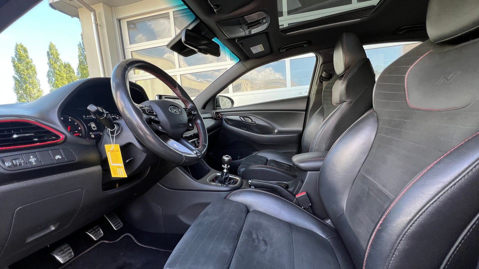 HYUNDAI i30 FASTBACK N 2.0 T-GDi l 275 PS-image-24