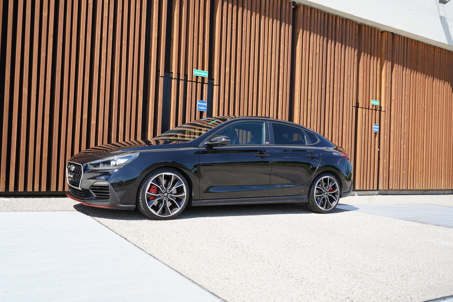 HYUNDAI i30 FASTBACK N 2.0 T-GDi l 275 PS-image-7