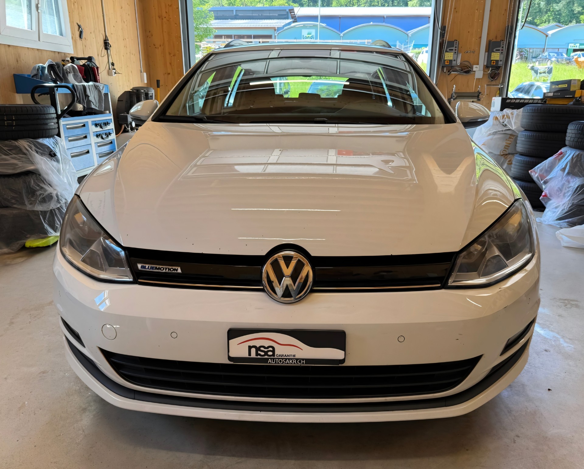 VW Golf Variant 1.0 TSI BlueMotion Comfortline DSG-showroom-element-1