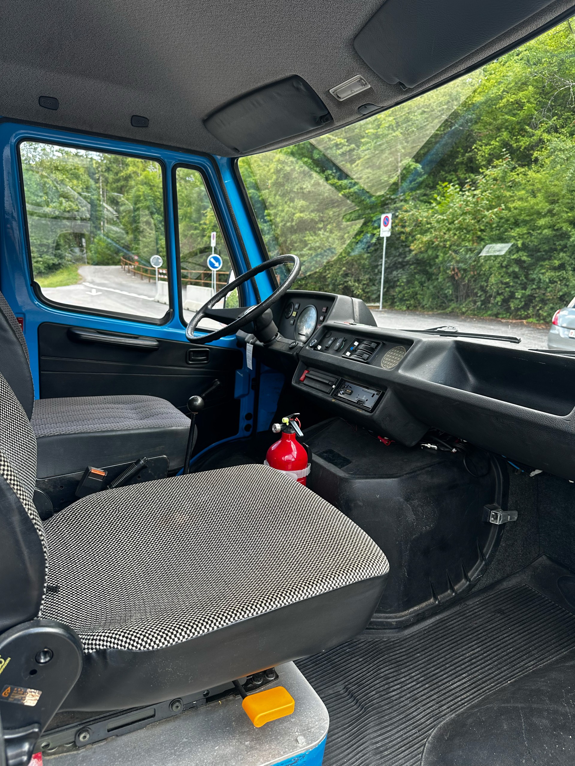 MERCEDES-BENZ T1 310 M102.945-image-4