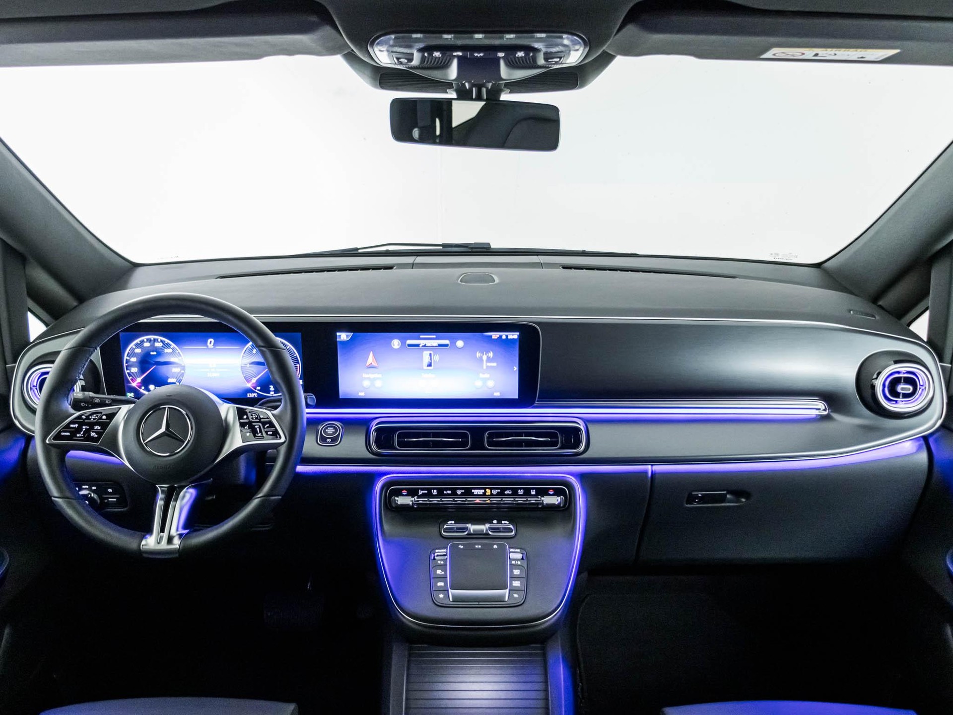 MERCEDES-BENZ V 300 d 4MATIC AVANTGARDE L-image-11