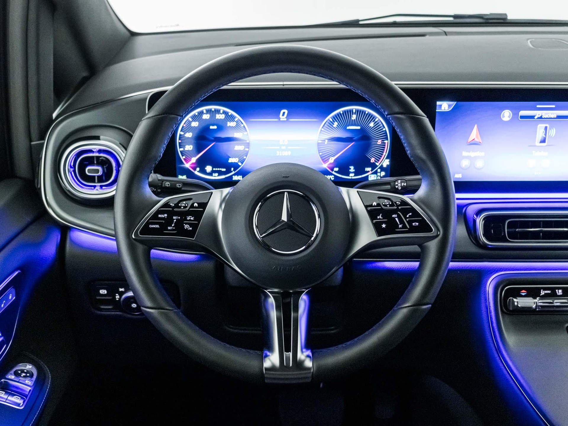 MERCEDES-BENZ V 300 d 4MATIC AVANTGARDE L-image-10