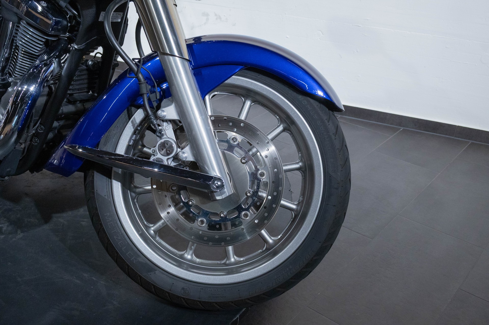 YAMAHA XV 1900 Midnight Star-image-13