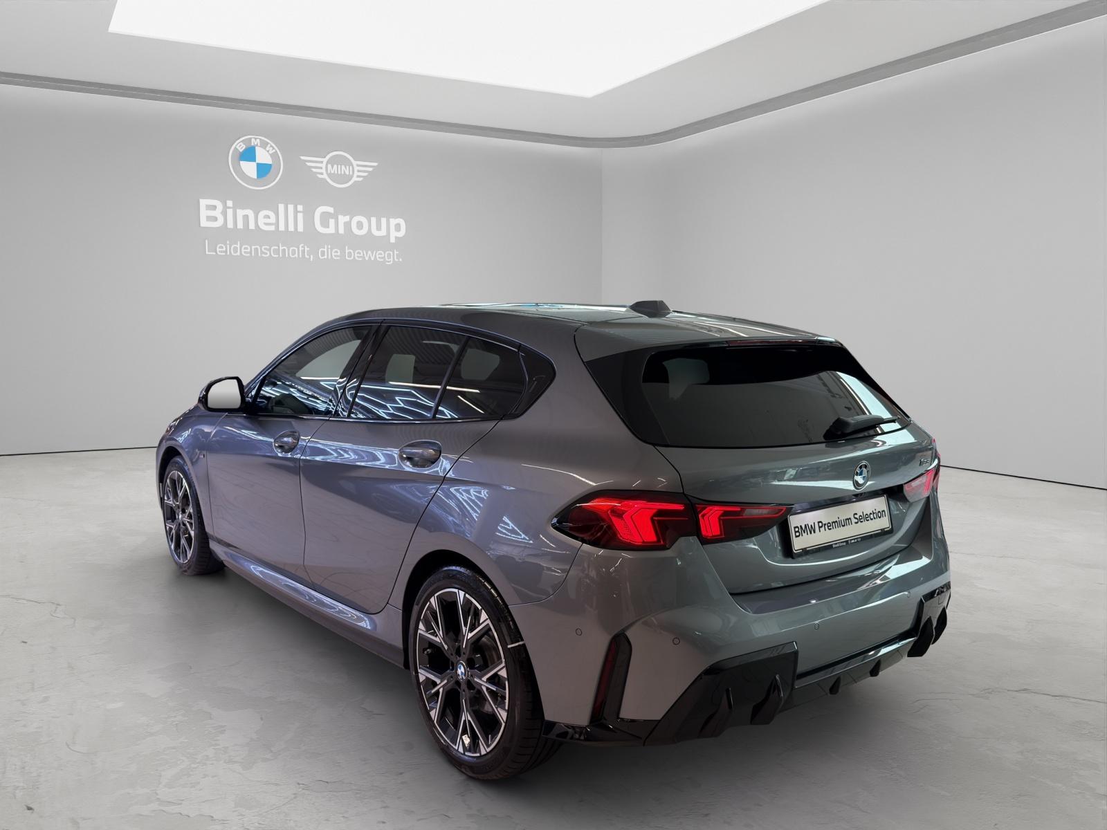 BMW 123 xDrive M-SportPaket-showroom-element-2