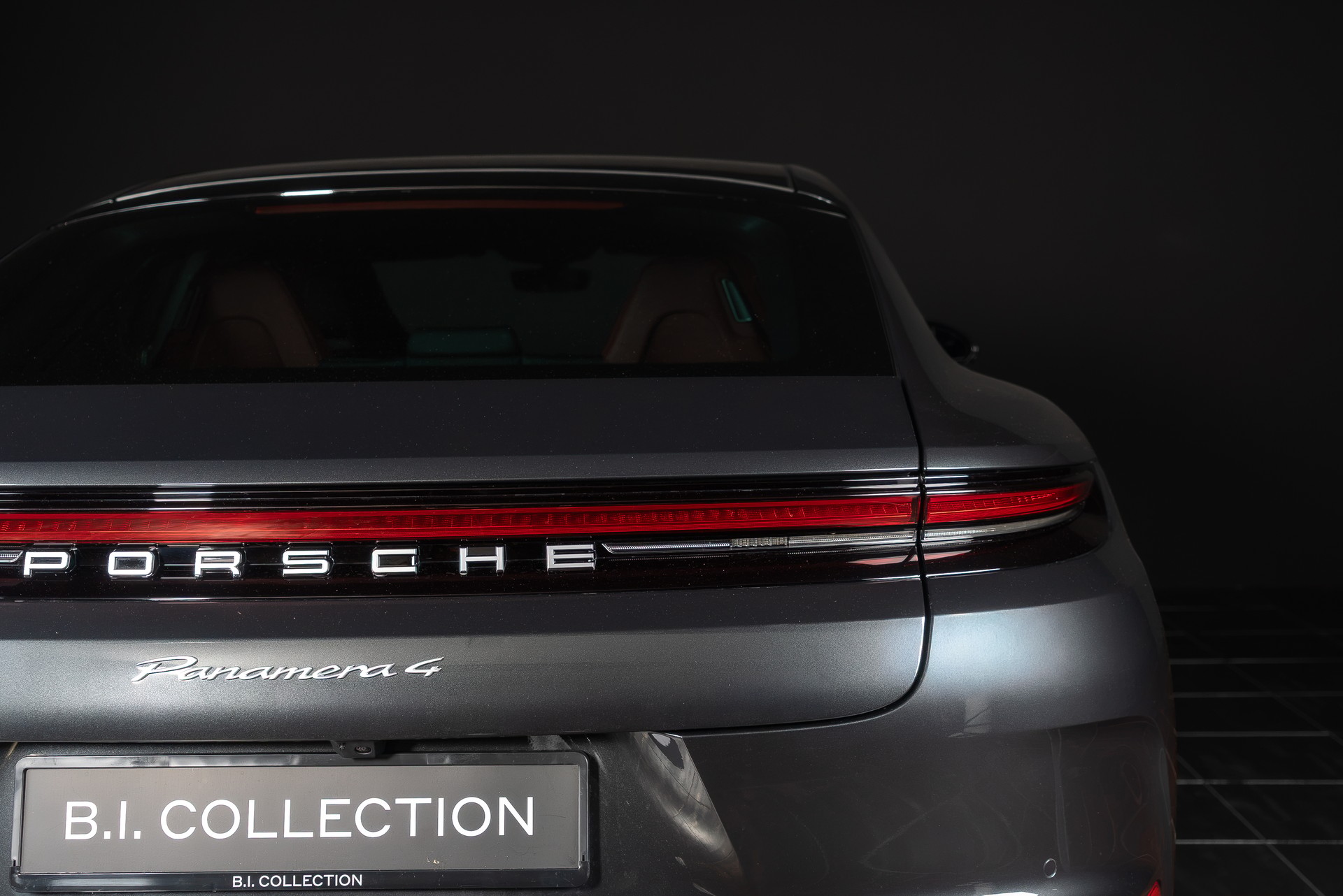 PORSCHE Panamera 4 PDK-image-8