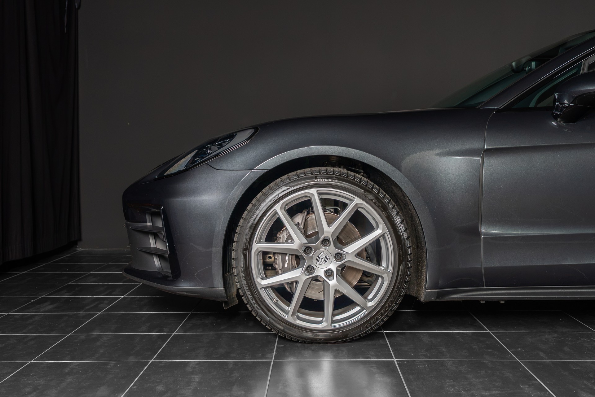 PORSCHE Panamera 4 PDK-showroom-element-2