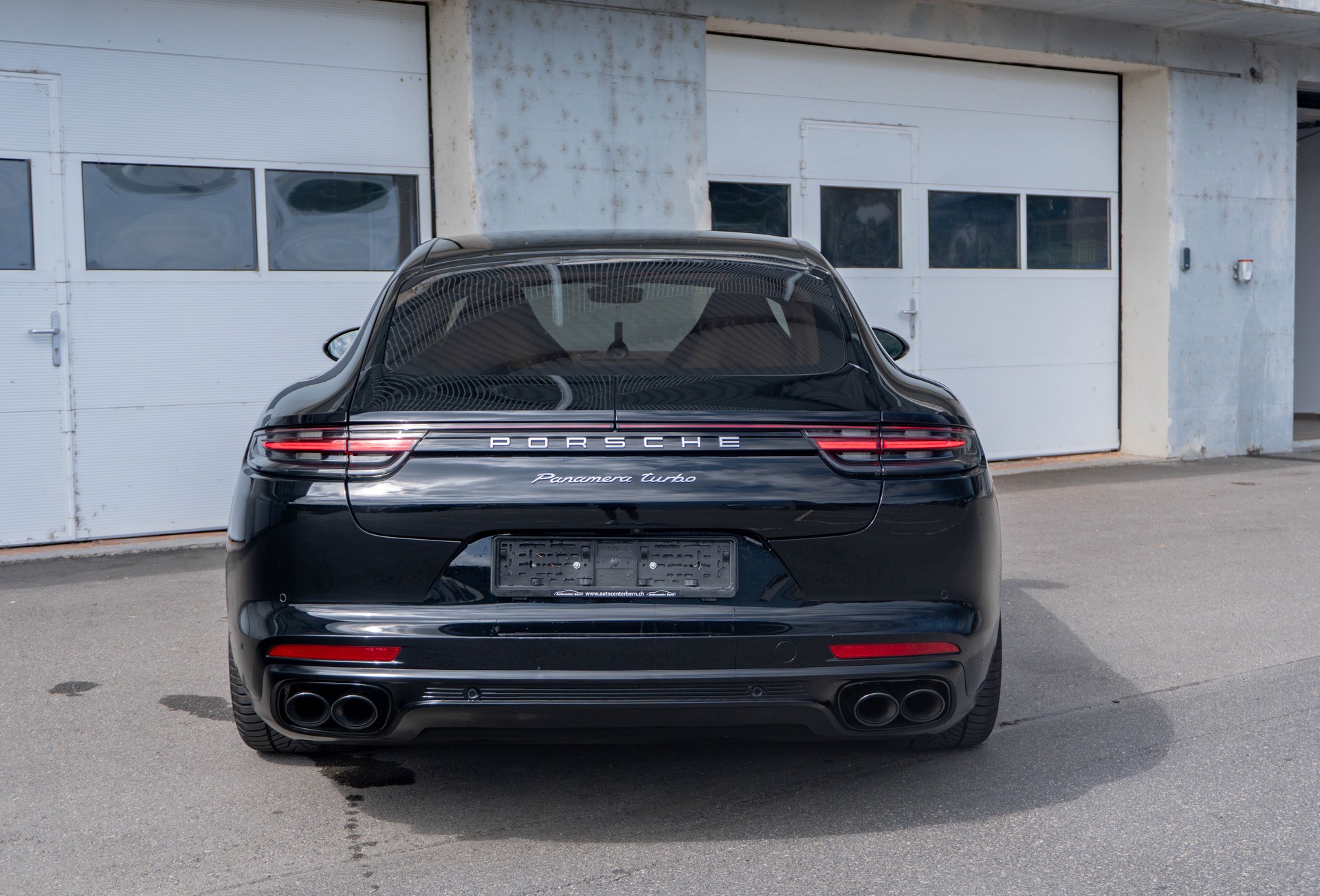 PORSCHE Panamera Turbo PDK-image-5