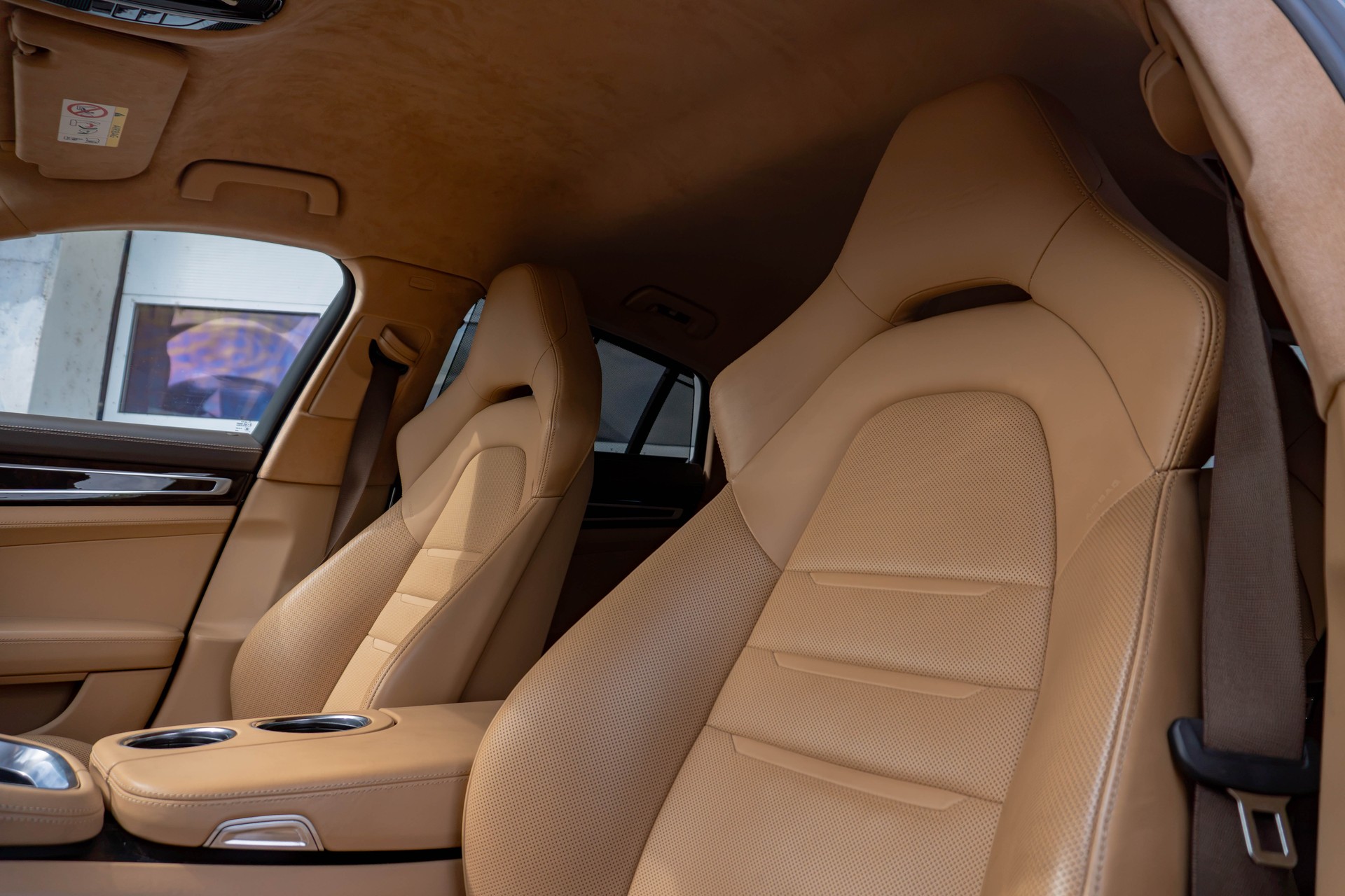 PORSCHE Panamera Turbo PDK-image-9