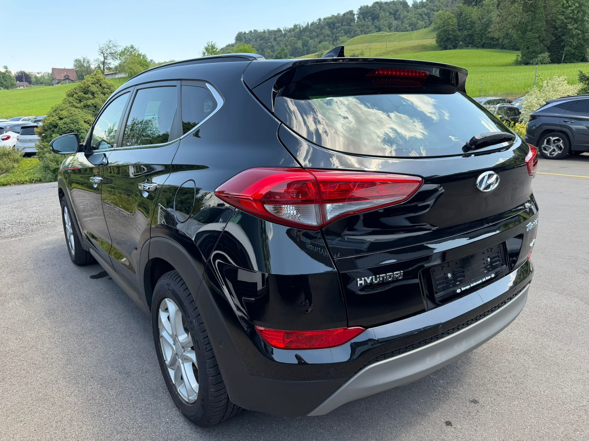 HYUNDAI Tucson 2.0 CRDI Vertex 4WD Automatic-showroom-element-3