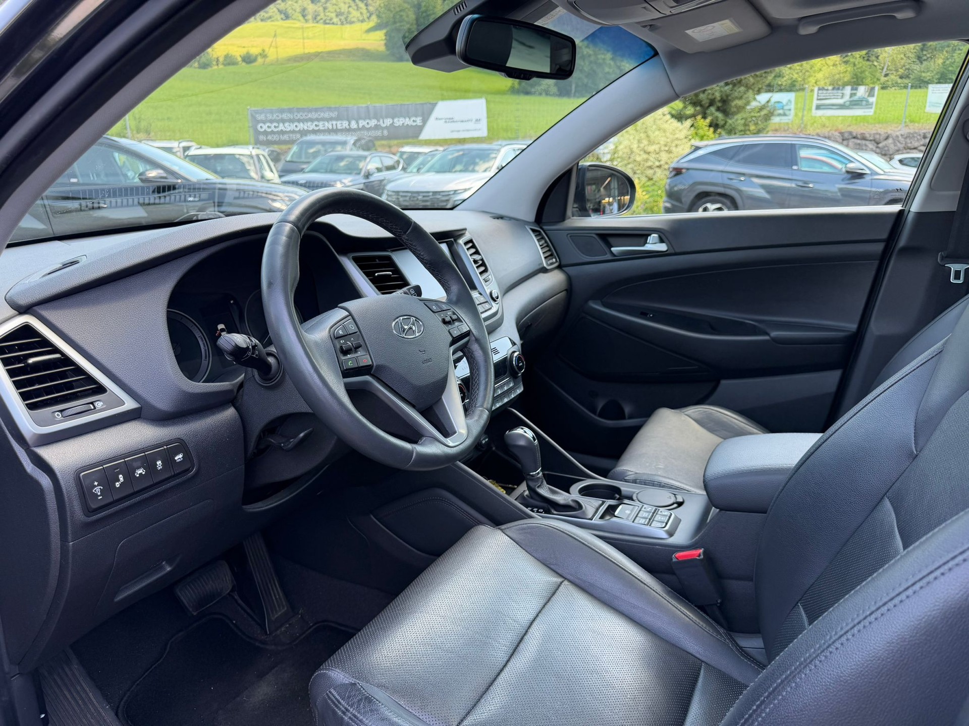 HYUNDAI Tucson 2.0 CRDI Vertex 4WD Automatic-image-8