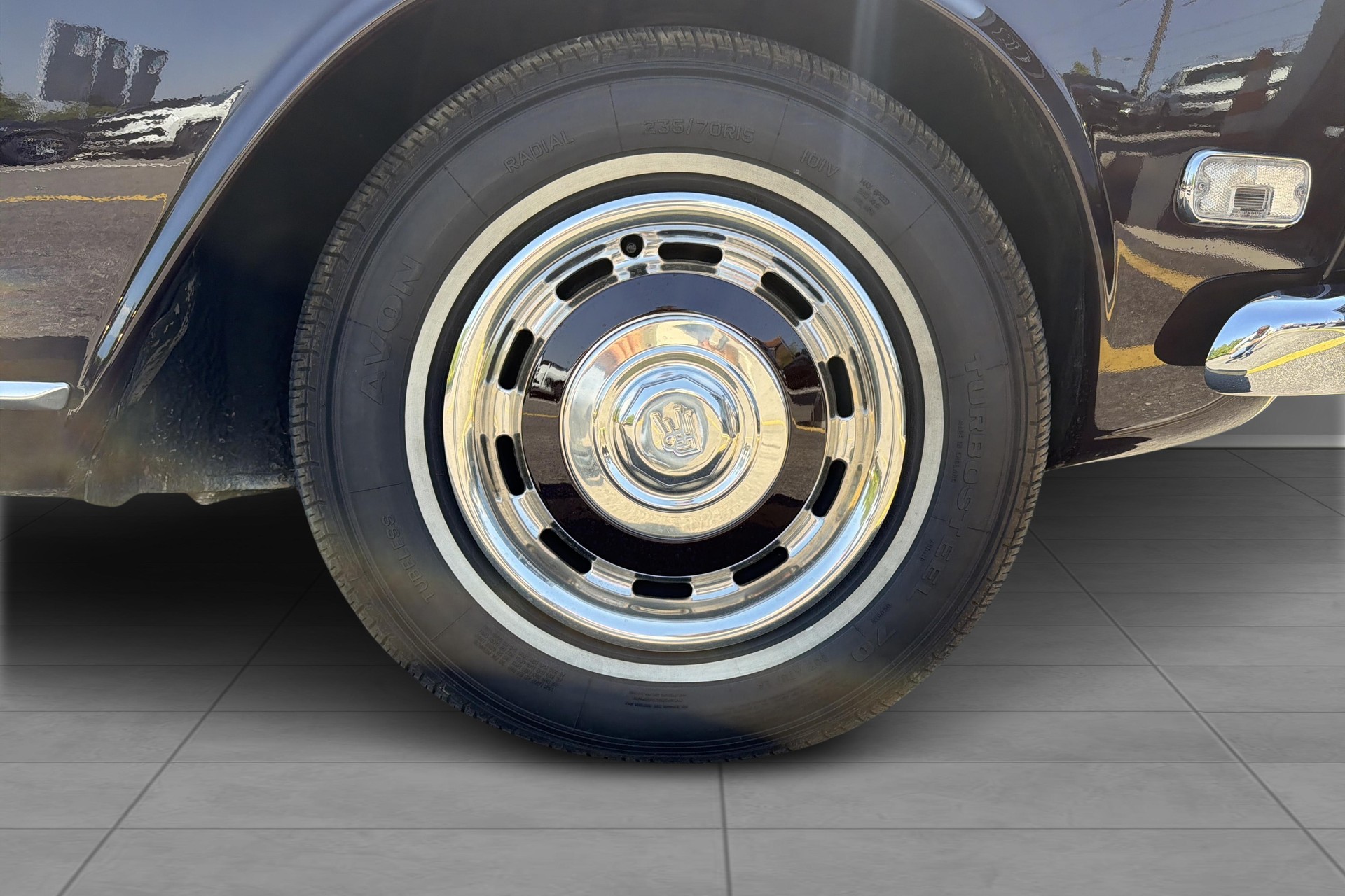ROLLS-ROYCE Silver Shadow-showroom-element-3