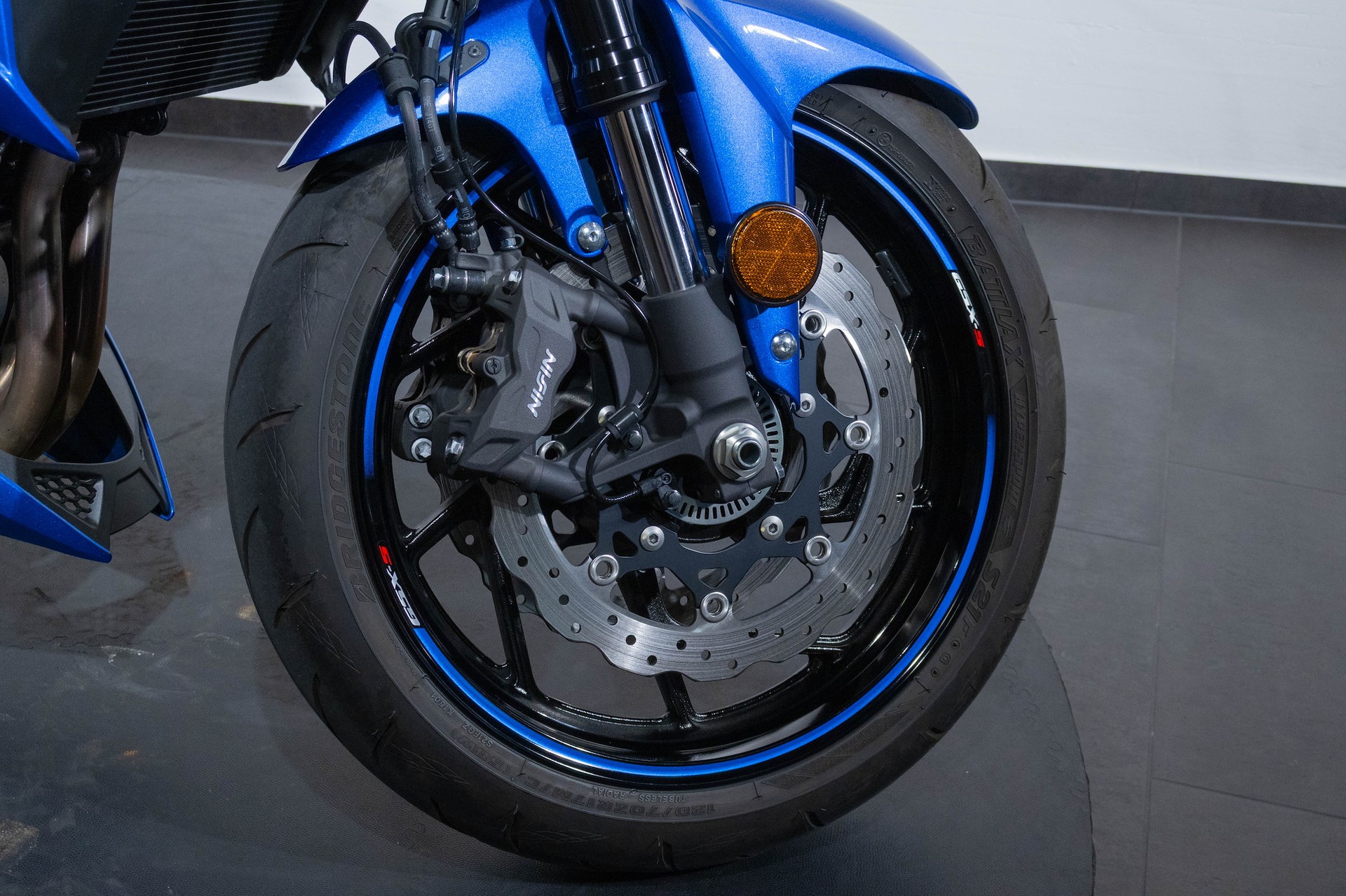 SUZUKI GSX-S 750 L7-M0-image-12