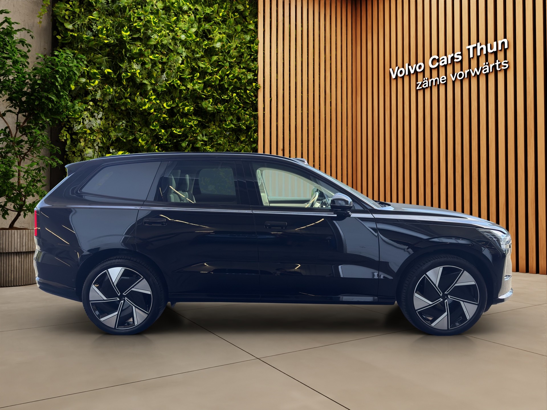 VOLVO EX90 Twin Performance Ultra AWD-showroom-element-3