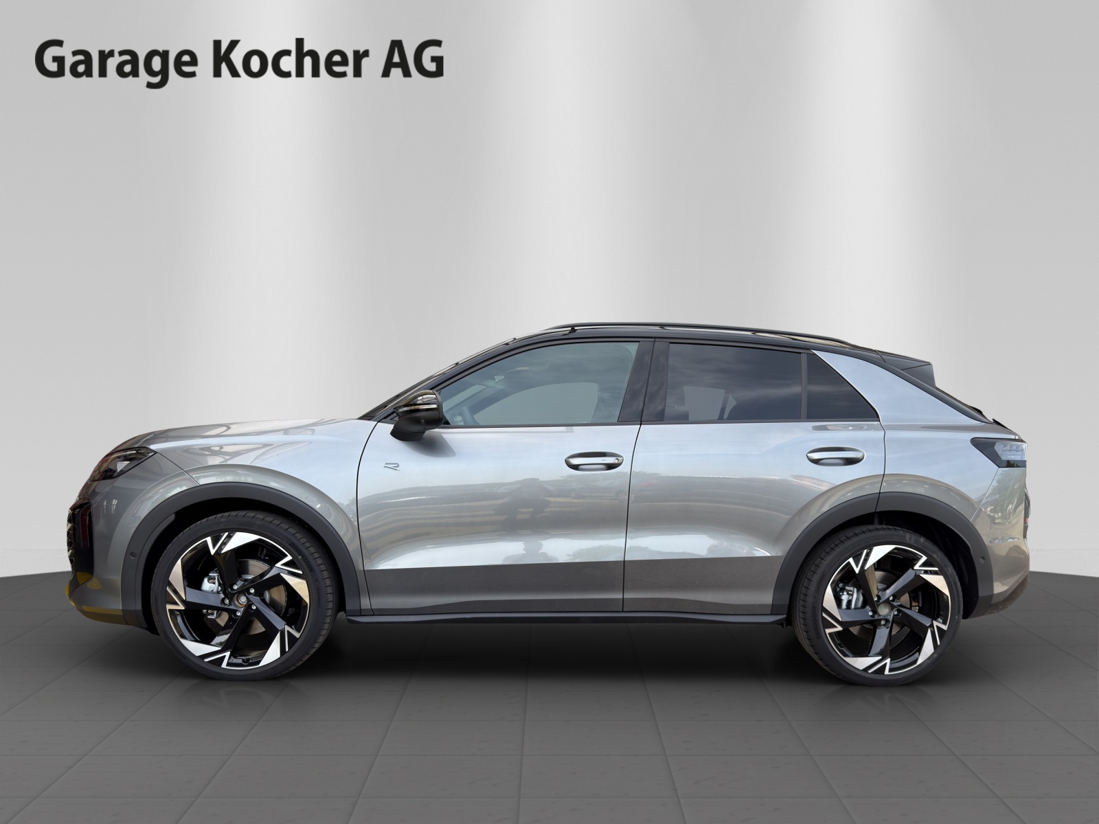 VW T-Roc 1.5 eTSI mHEV R-Line DSG-showroom-element-2