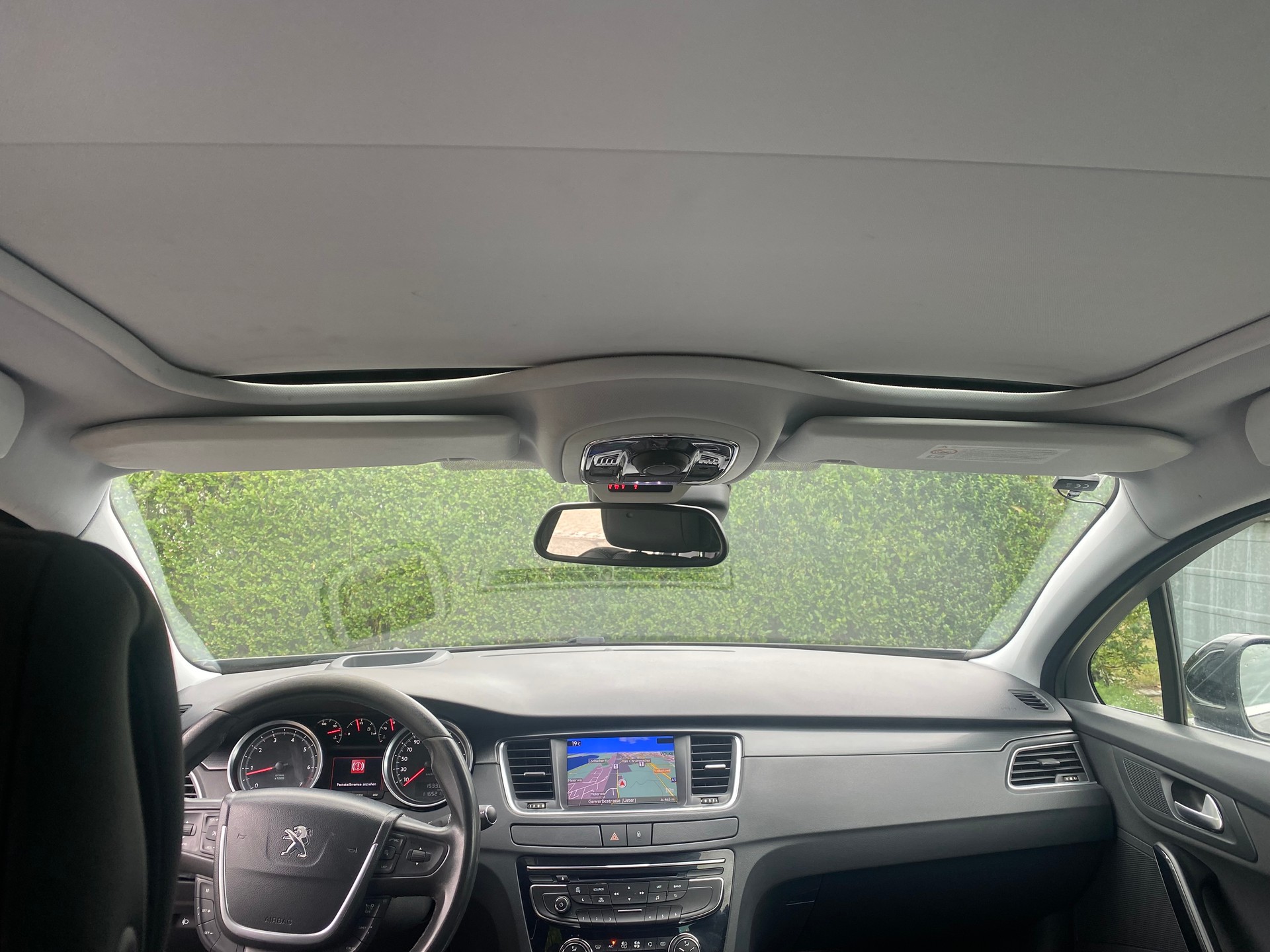 PEUGEOT 508 SW 1.6 16V T Allure-image-8