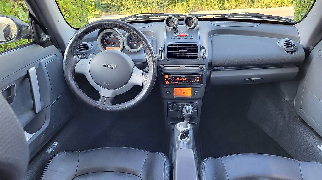 SMART ROADSTER-image-2