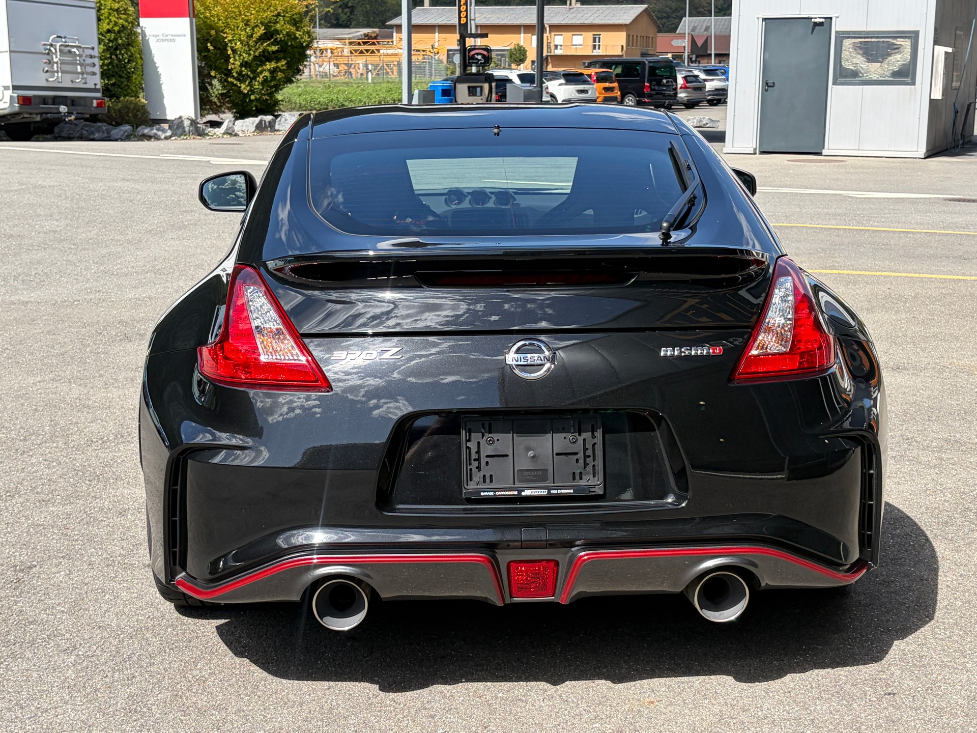 NISSAN 370 Z nismo-showroom-element-3