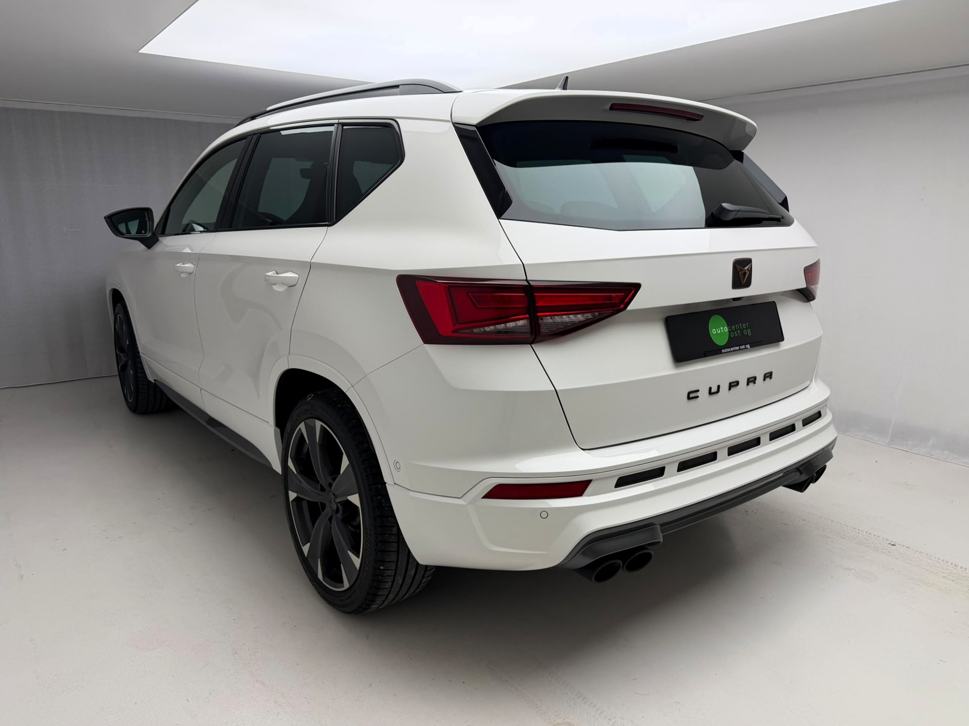 CUPRA Ateca 2.0TSI VZ 4Drive DSG-showroom-element-2