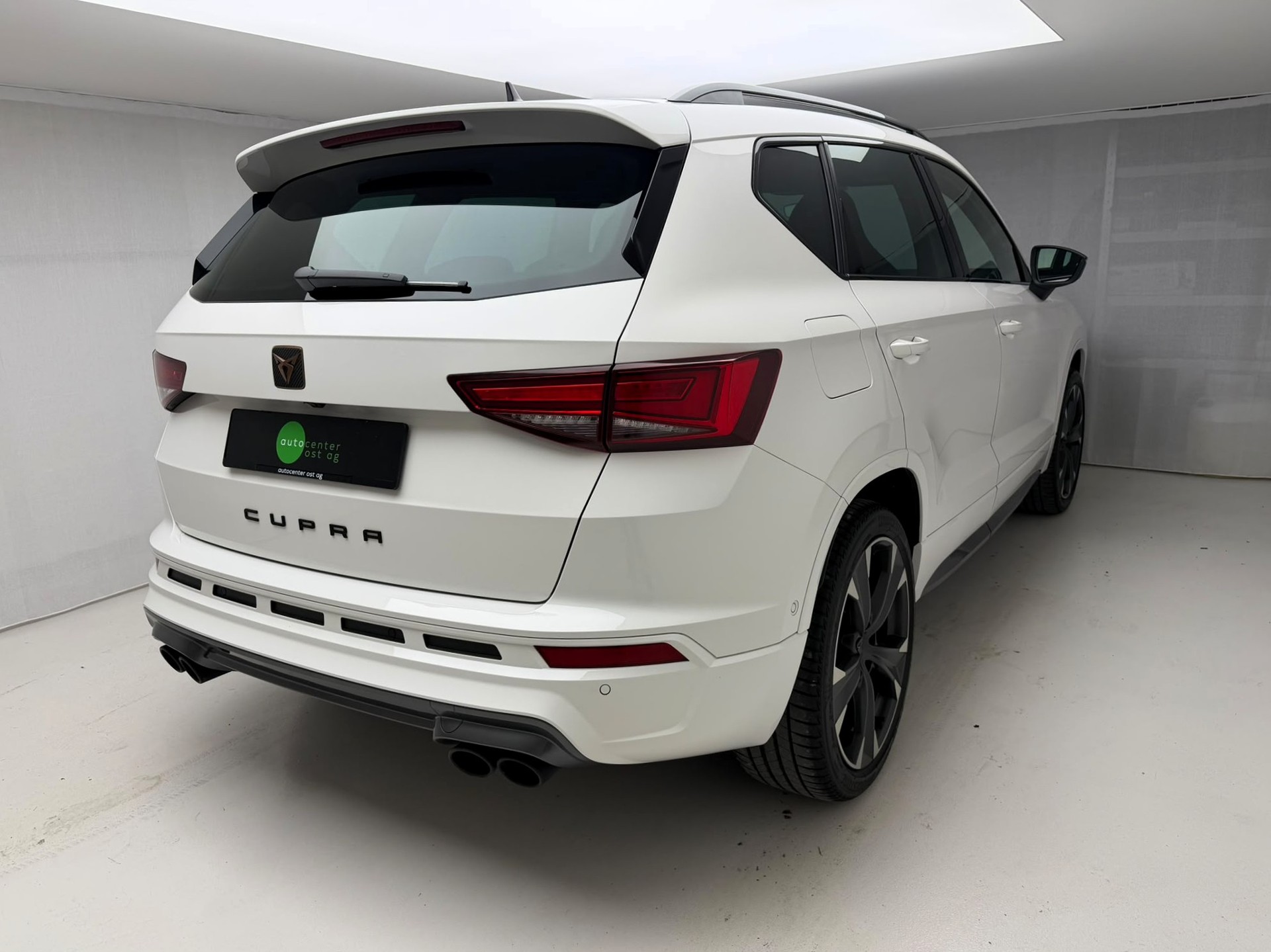 CUPRA Ateca 2.0TSI VZ 4Drive DSG-showroom-element-3